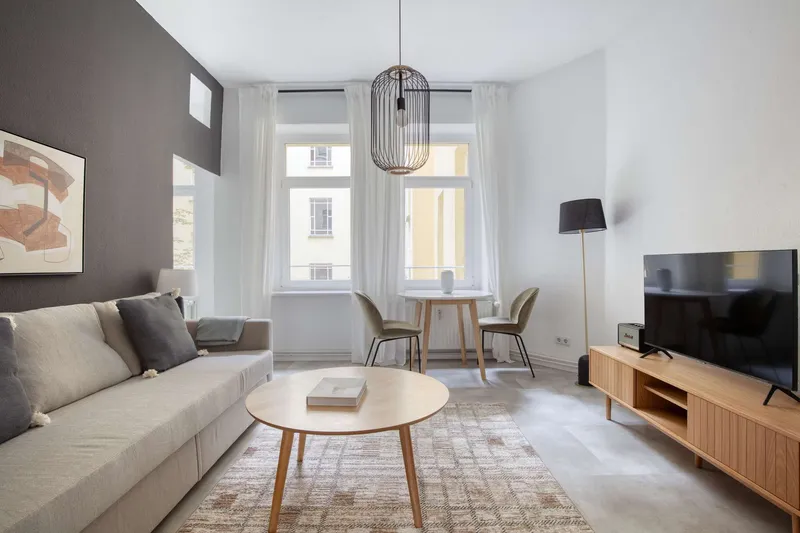 Gemütliche 2-Zimmer Wohnung in Friedrichshain - voll möbliert — photo 1